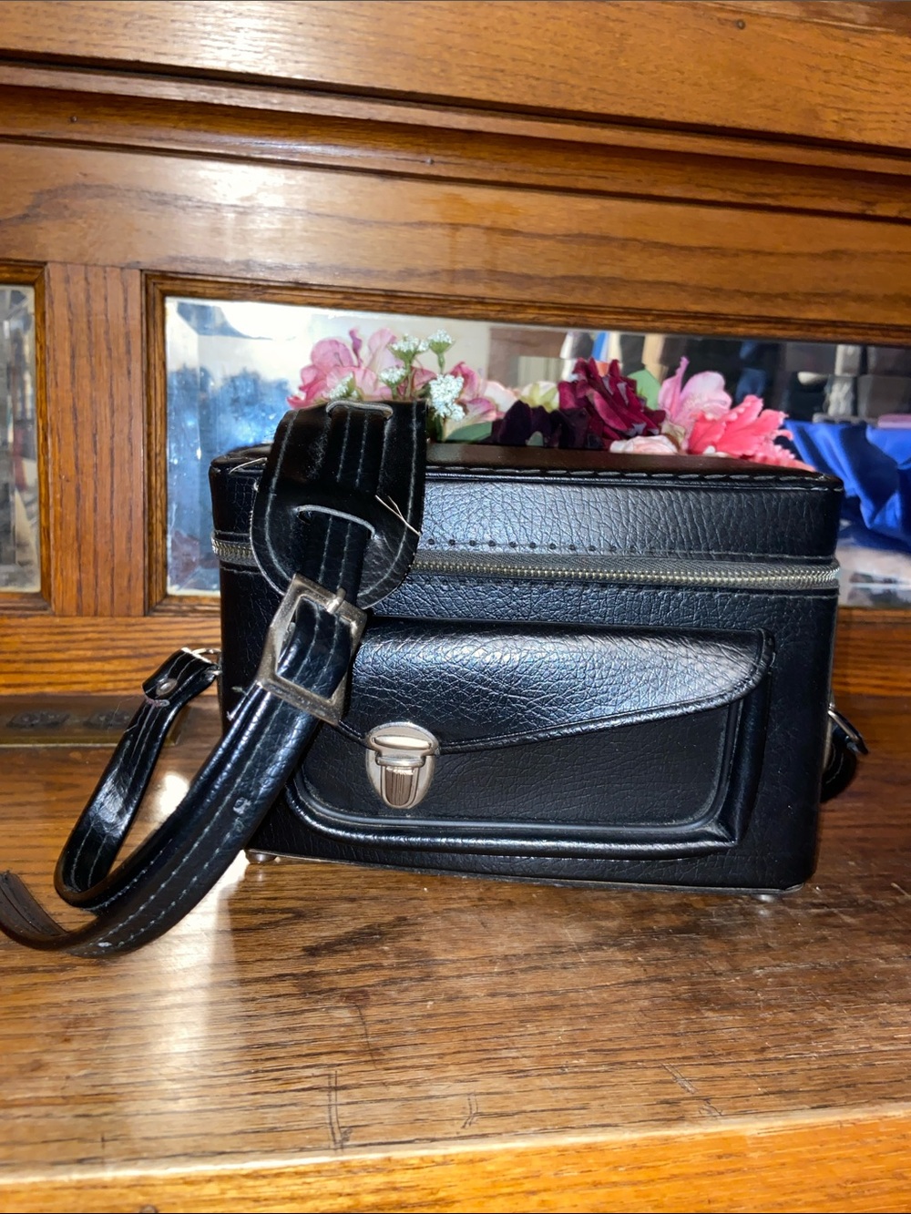 Black Leather Crossbody Shoulder Bag